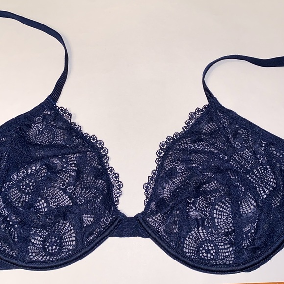 ~34E/F/G VGUC Victoria’s Secret Navy Lace Underwire Bra Lt Blue Navy Strap VS - Picture 7 of 12